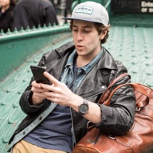 Meet your Posher, Max